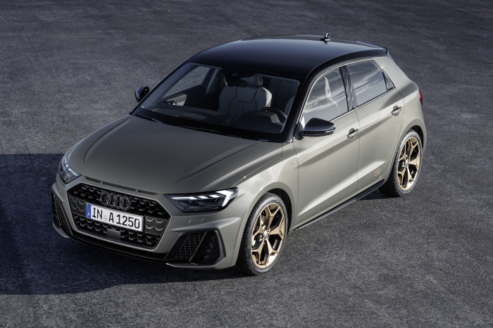 Audi-A1-C1-700x466