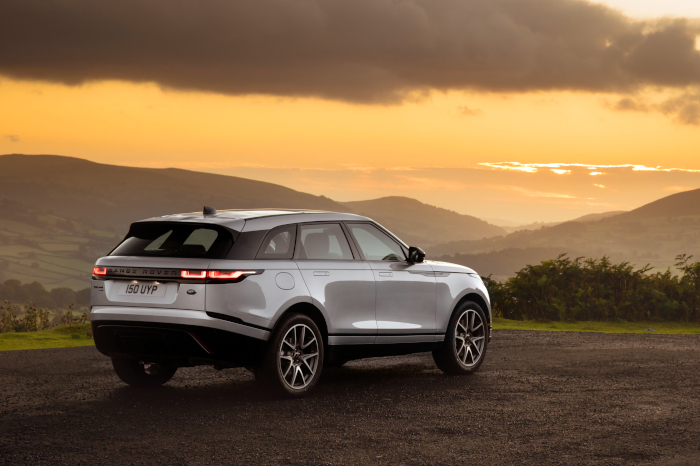 RR-Velar-C3-700x466