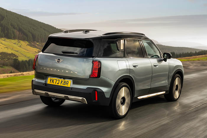 1710799937 Q4 2024 MINI Websiteimages Countryman Image2 700X466