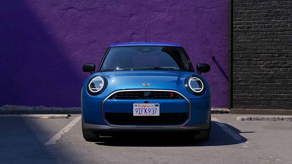 The New MINI Cooper 5 Door Exterior 1000X562 V2