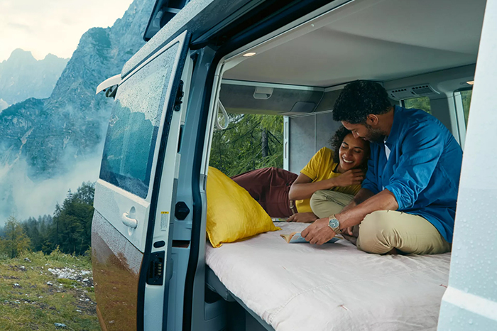 Volkswagen California 700x466 interior