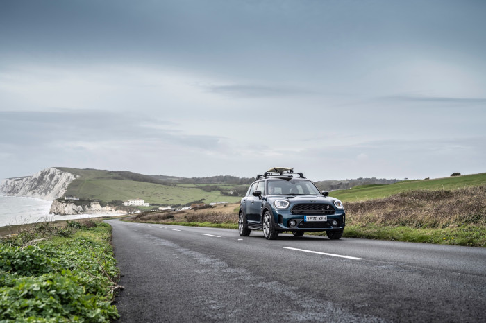 MINI-Countryman-Exterior-front-700x466