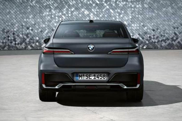 1710709786 Q4 2024 BMW Websiteimages 7Series Image2