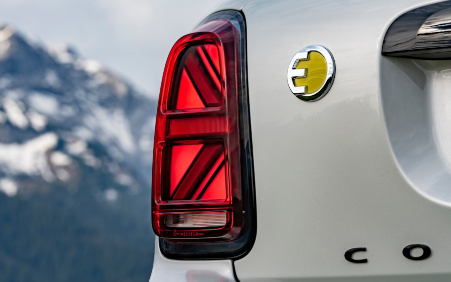 MINI Countryman PHEV block